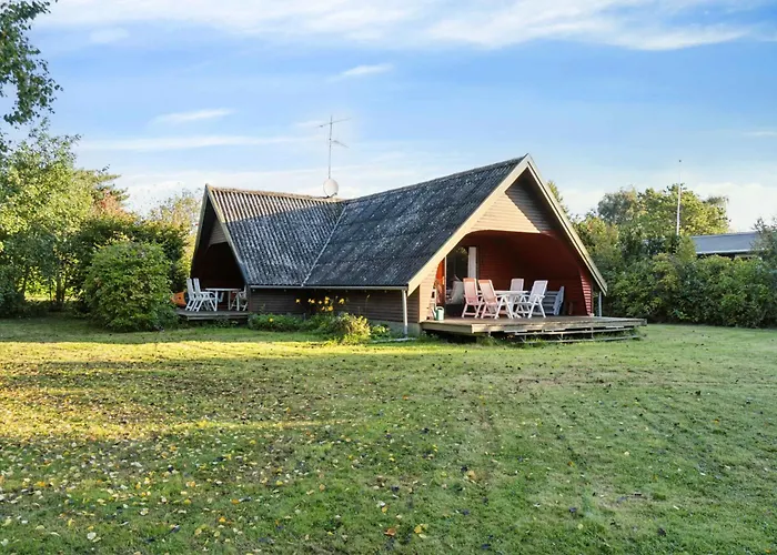 Holiday home On Idyllic Agerso By Reerso